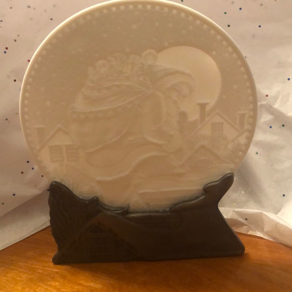 Santa candle globe